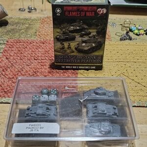 M10 3" GMC Tank Destroyer Platoon Miniatures Game - Green and Black